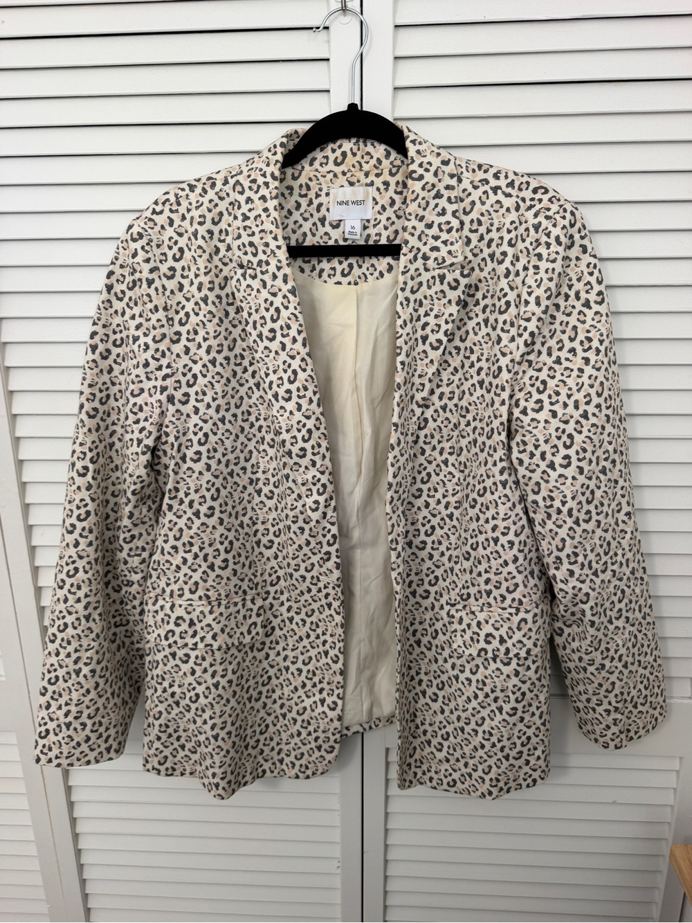 Nine West Beige and Black Leopard Print Blazer Size 16
